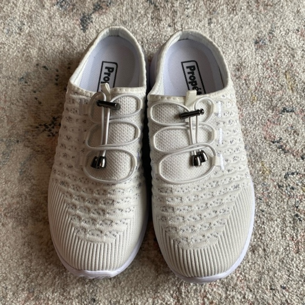 Propet  Travelbound Slide Sneaker !